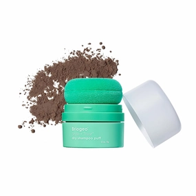 Briogeo Style & Treat Dry Shampoo Puff - Mattifying Dry Shampoo Powder - Non-Aerosol, Talc Free, Benzene Free - 0.5 oz/15 g