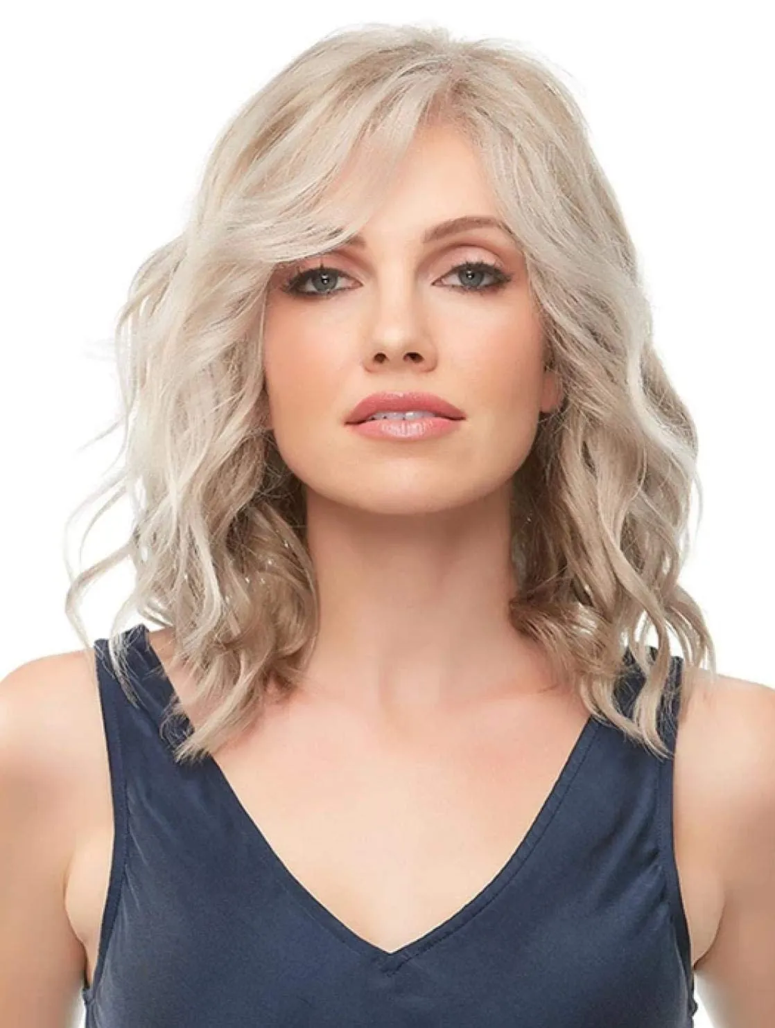 Bundle - 4 items: Julianne Petite Wig by Jon Renau, Christy's Wigs Q & A Booklet, BeautiMark Synthetic Shampoo & Wide Tooth Comb - Color: 12FS8