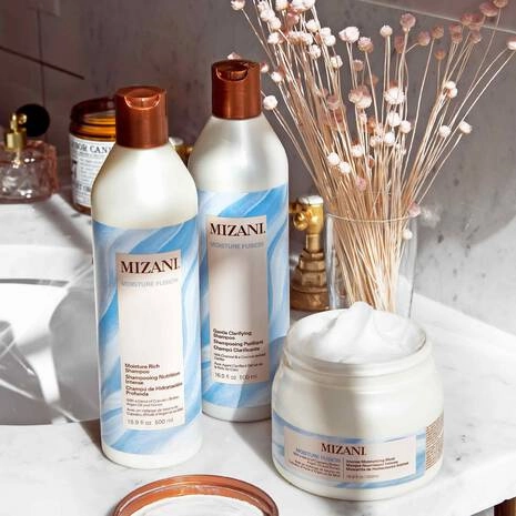 MOISTURE FUSION GENTLE CLARIFYING SHAMPOO