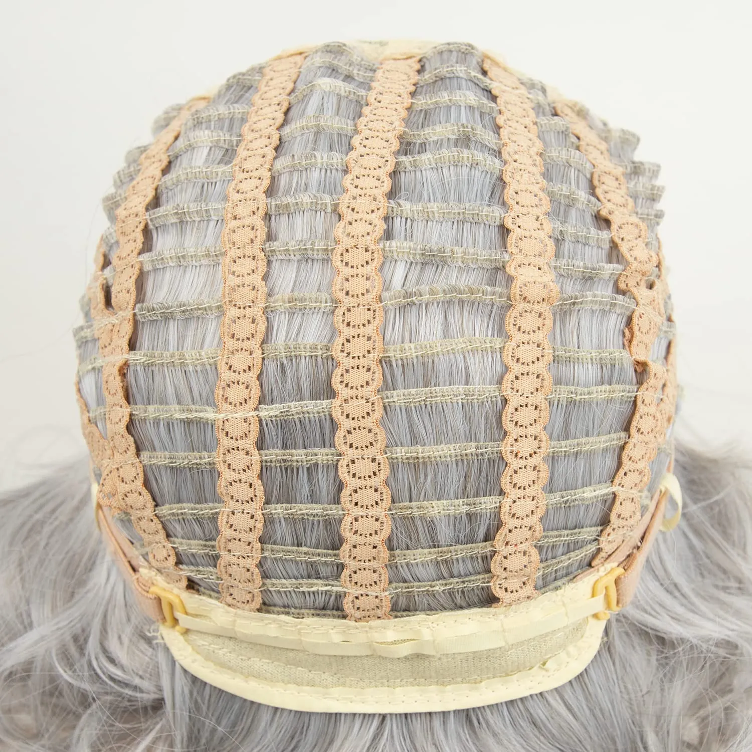 RENERSHOW Mixed Grey Short Wavy Wig for White Women - Medium Length, Gray Curly, Silver, Heat Resistant, Synthetic, Natural Looking