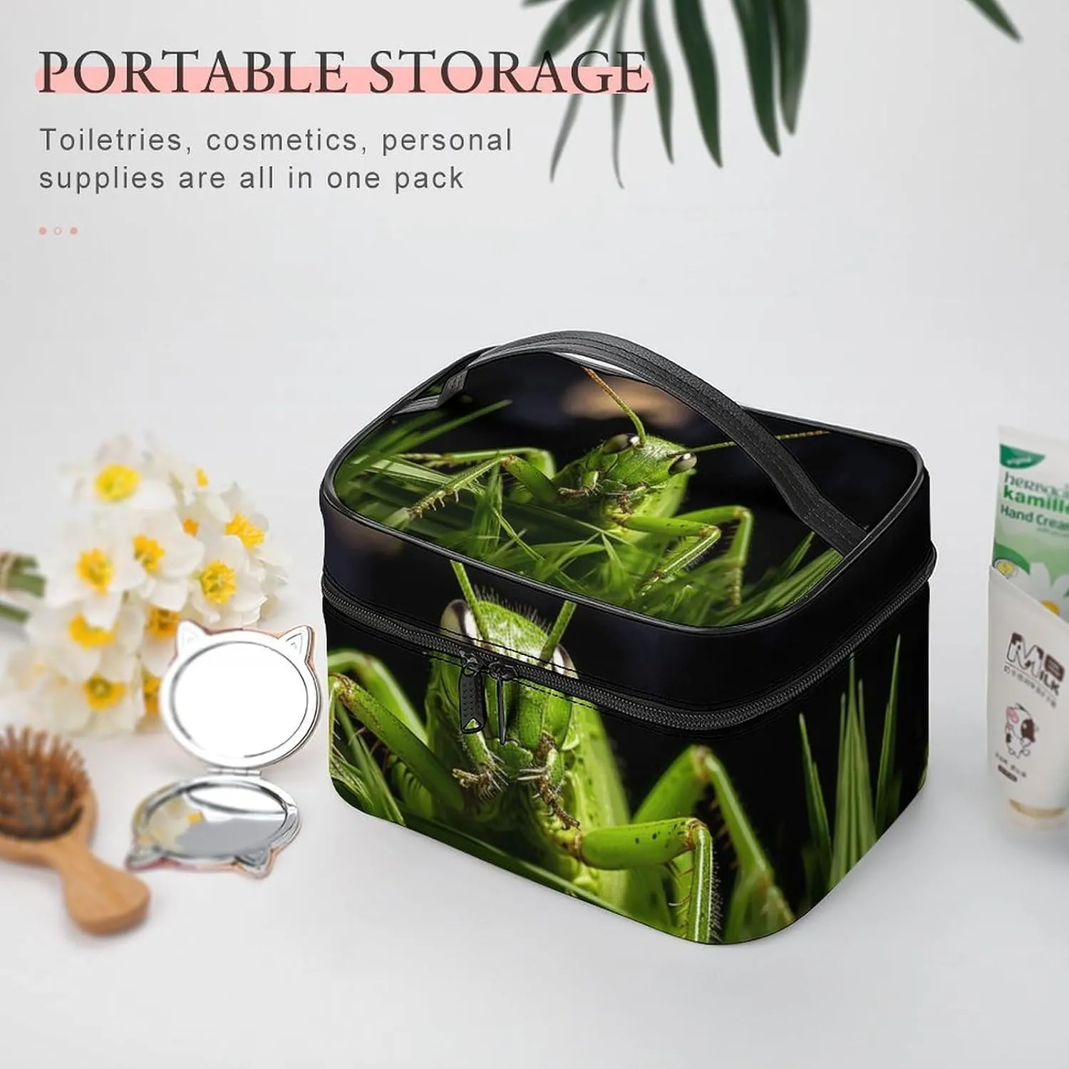 Travel Toiletry Bag for Women And Men,Grasshopper on Grass Toiletry Organizer, Makeup Bag Travel Organizer for Shampoo,Toiletries