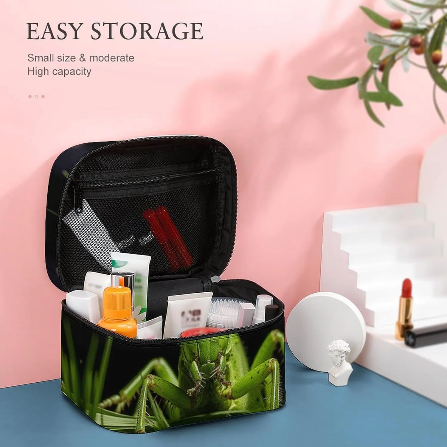 Travel Toiletry Bag for Women And Men,Grasshopper on Grass Toiletry Organizer, Makeup Bag Travel Organizer for Shampoo,Toiletries