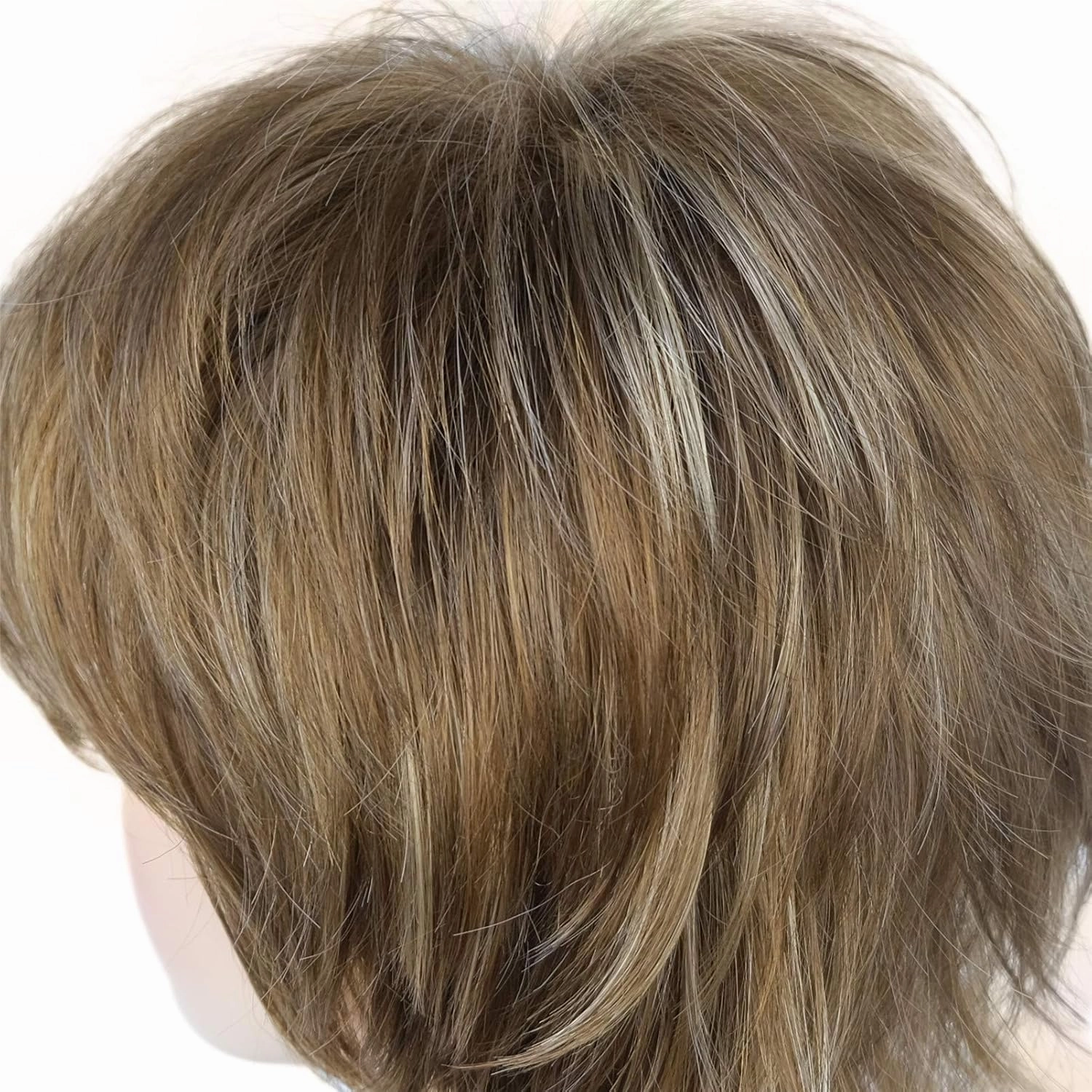 Wiginway Women's Wig Light Reddish Brown with Blonde Highlights BFluffy Short Straight Layered Hair Synthetic Full Wigs